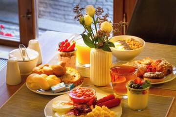 Breakfast buffet