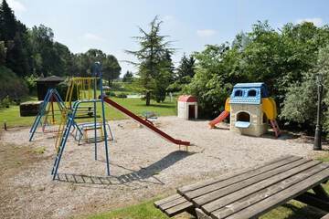 Children's play area - outdoor