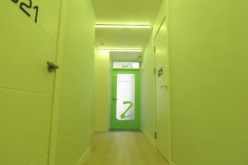 hotel_rooms