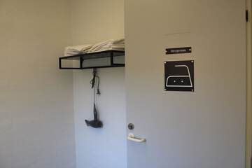 Iron/ironing board