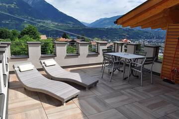 Sundeck