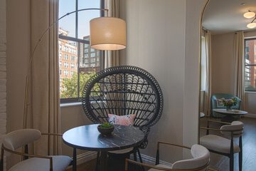 Room 29 of 71