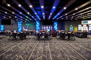 Entertainment 63 of 69