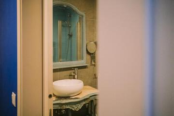 Photo 51