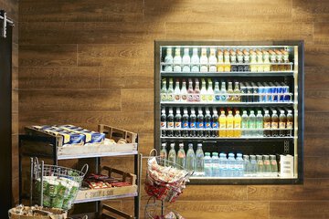 Snack bar
