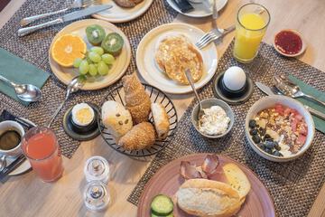 Breakfast meal