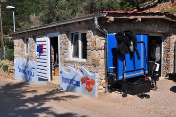 Sports facility