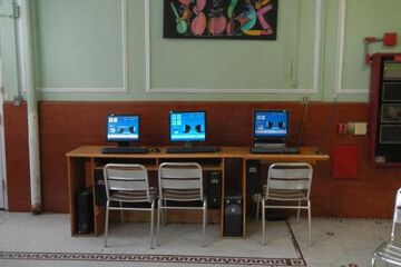BOWERY'S WHITEHOUSE OF NY 5