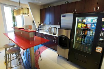 Snack bar