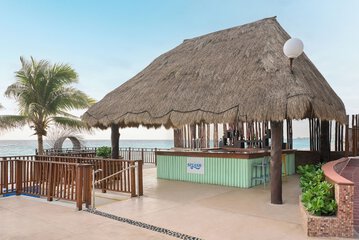 Beach bar