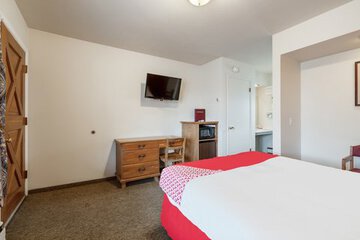 Room 133 of 212