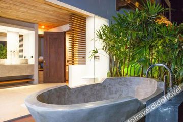 Hotel Interior or Public Areas