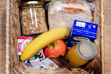 Breakfast meal