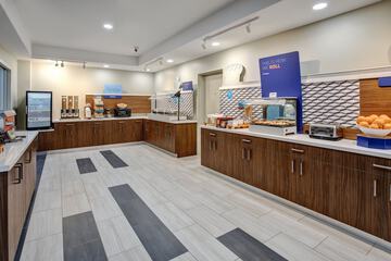 Breakfast/Coffee Service 35 of 37