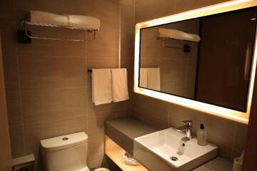 Photo 38