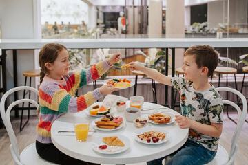 Breakfast buffet