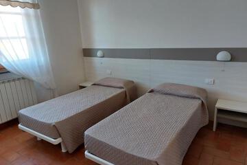 Photo 50