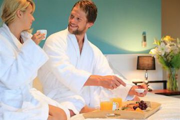 Room Service - Dining