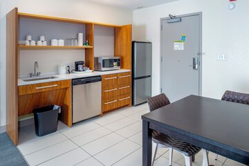 Private kitchenette