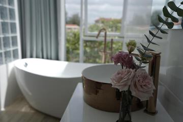 Photo 48