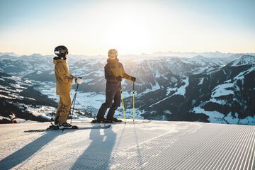 Skiing