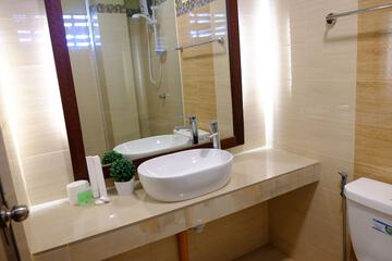 Bathroom sink