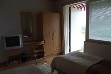 guest_rooms