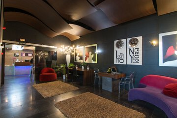 Lobby sitting area