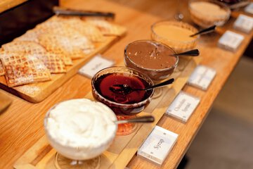 Breakfast buffet