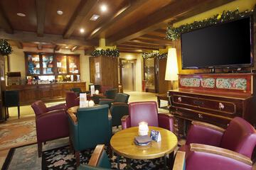 Coffee shop