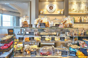 Cafe
