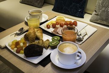 Breakfast meal
