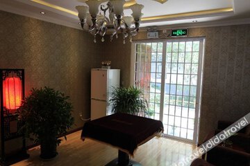 健身娱乐设施