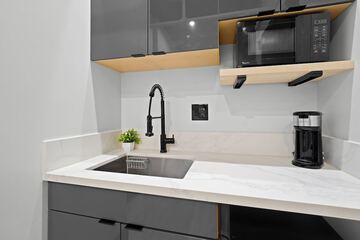 Private kitchenette