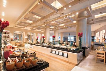 Breakfast buffet