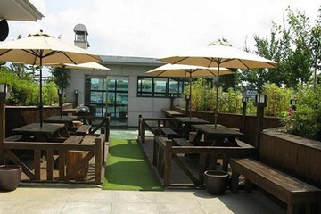 BBQ/picnic area