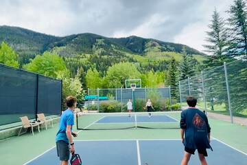 Tennis court