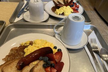Breakfast/Coffee Service 26 of 31