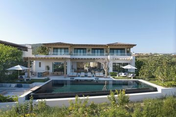 Private pool