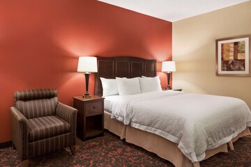 Room 8 of 24