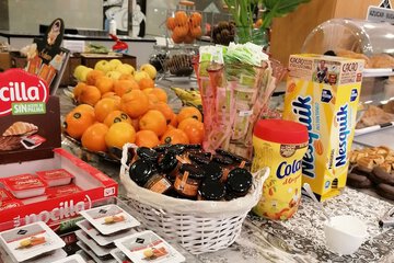 Breakfast buffet