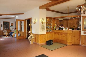 Photo 32