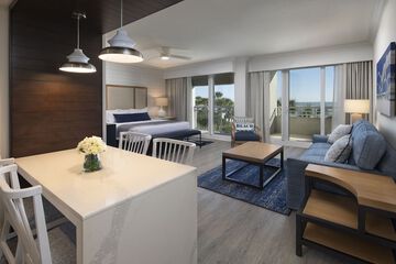 Beach/ocean view