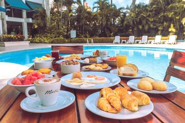 Breakfast meal