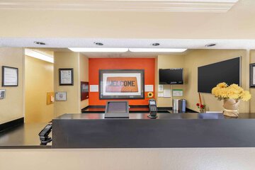 Hotel Interior 8 of 26