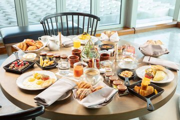 Breakfast area