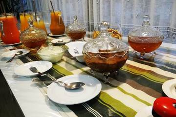 Breakfast buffet