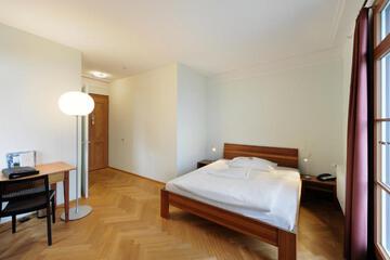Photo 46