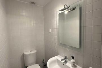 Photo 33
