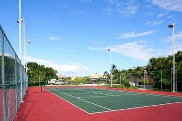 Tennis court
